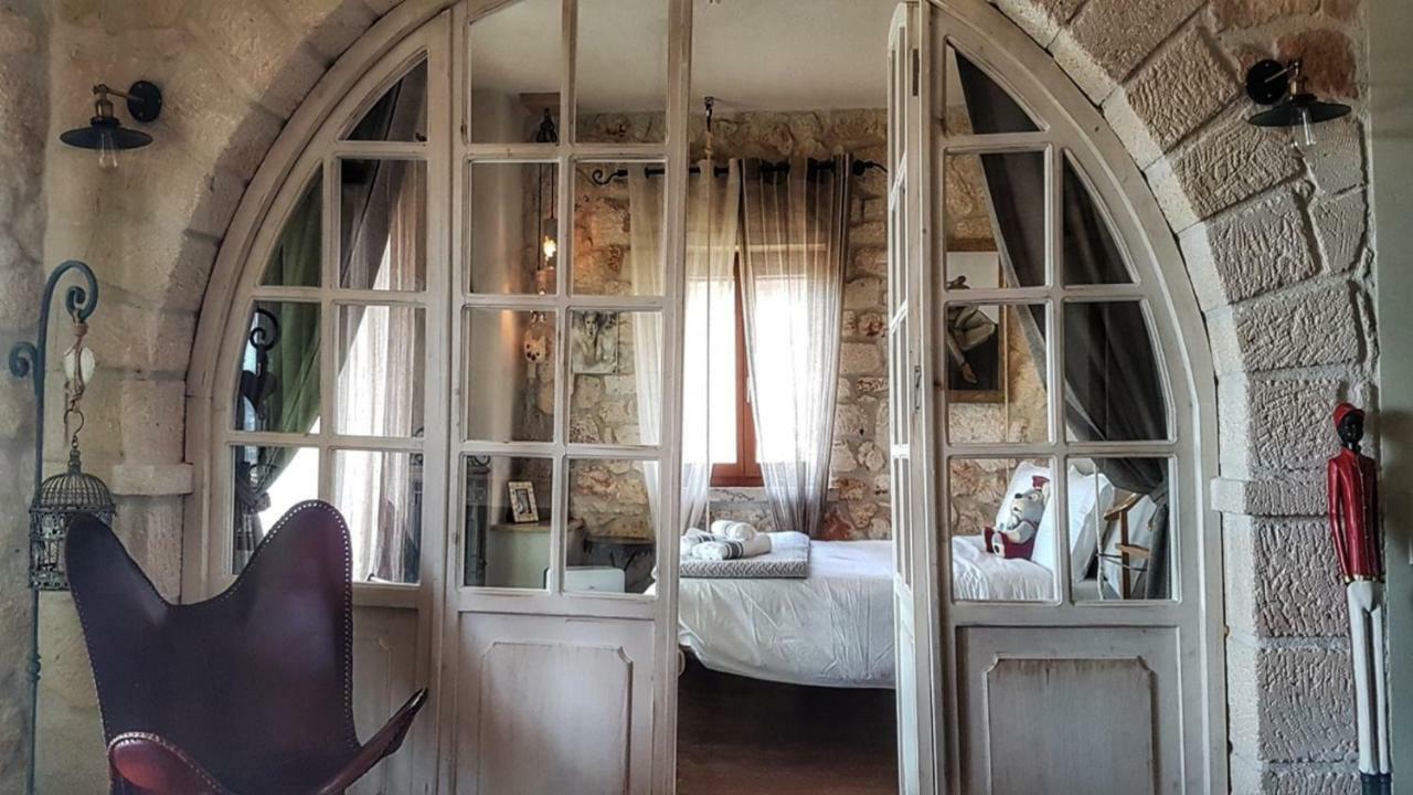 הוילה סיווירי Luxurious Stone House In Elani מראה חיצוני תמונה